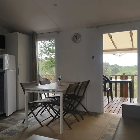 Campsite Mobil 6 Personnes De 41m2 Dans 4 Etoiles Bidart